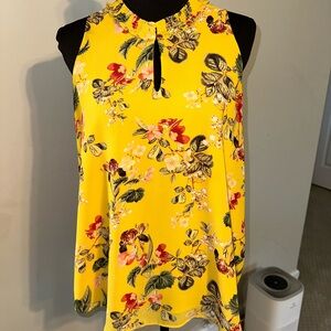 Rose & Olive Yellow Sleeveless Blouse with Mandarin Collar